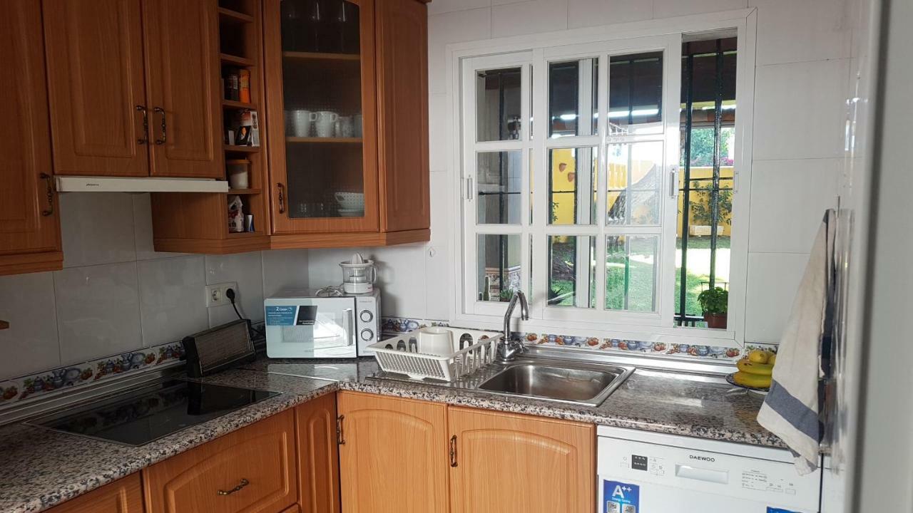 Chalet La Barrosa A 800 Mts Playa Chiclana de la Frontera Kültér fotó